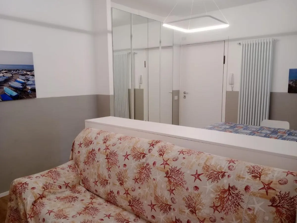 Διαμέρισμα Cottage Poppy Al Mare Λεβάντο